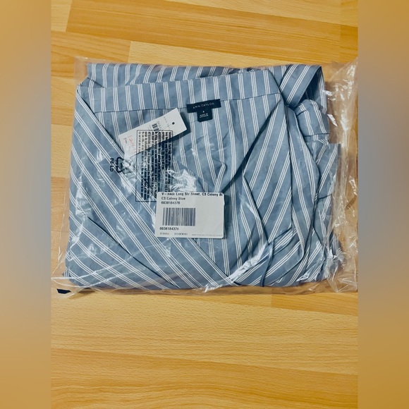 Ann Taylor Blue and White Striped/Long Sleeve Wrap/Midi Shirt Dress/Size 8 - Picture 5 of 6